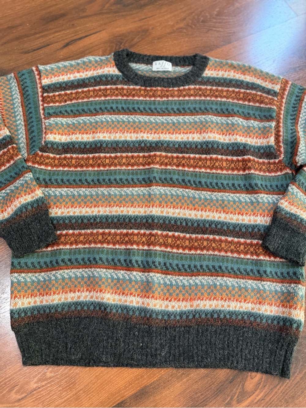 Raffa Mens Crewneck Sweater L Pullover 100% Alpaca Wool Aztec Fair Isle Vintage